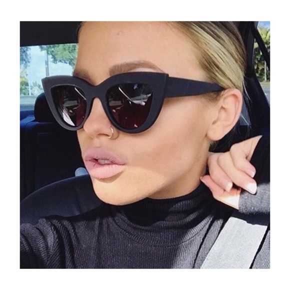 Accessories - Matte Black Cat Eye Sunglasses